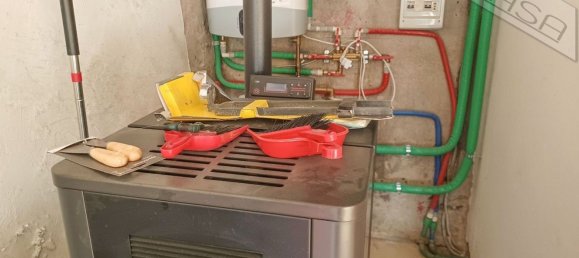 Дом с 6 комнатами в Баньоло Пьемонте, Италия № 162222 20