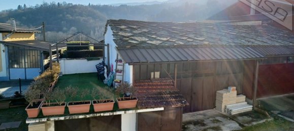 Дом с 6 комнатами в Баньоло Пьемонте, Италия № 162222 26