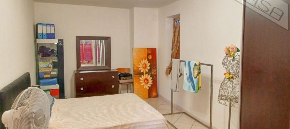 Дом с 6 комнатами в Баньоло Пьемонте, Италия № 162222 21