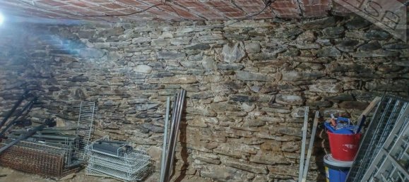 Дом с 6 комнатами в Баньоло Пьемонте, Италия № 162222 43