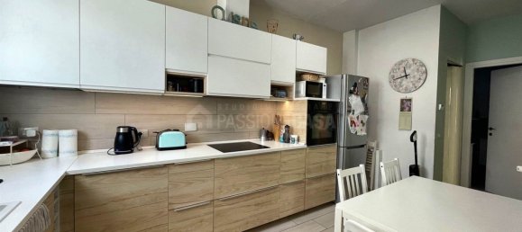 4 rooms House in Prato, Italy No. 88082 7