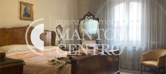 3-salle Appartement à Mantua, Italy No. 246893 6