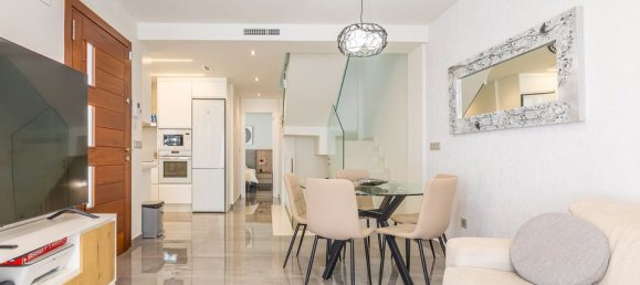 3 bedrooms Villa in Torrevieja, Spain No. 183524 4