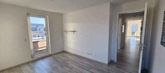 3 chambres Penthouse à Offenbach, Germany No. 229524 36