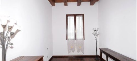 Apartamento T2 em Granarolo dell'Emilia, Italy N.º 275954 5