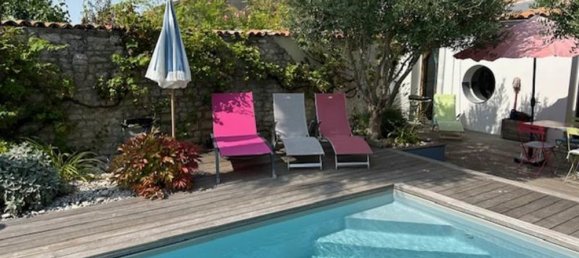 Casa de 3 dormitorios en La Rochelle, France No. 287182 2