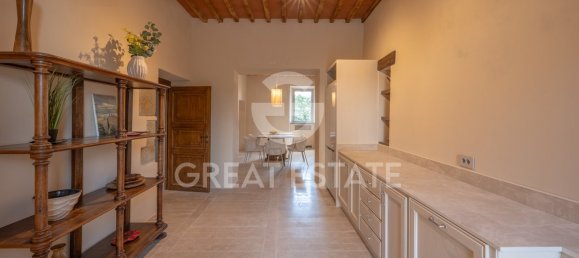 5 bedrooms Villa in Lisciano Niccone, Italy No. 288067 16