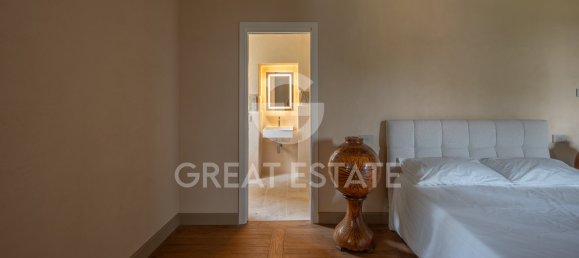 5 bedrooms Villa in Lisciano Niccone, Italy No. 288067 31