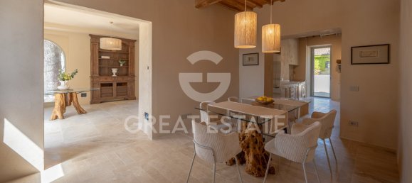5 bedrooms Villa in Lisciano Niccone, Italy No. 288067 11