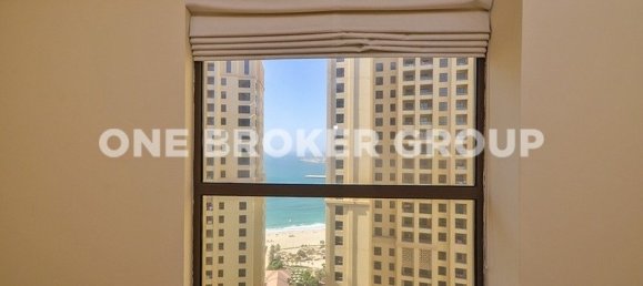 Apartamento T4 em Dubai, UAE N.º 1290 3