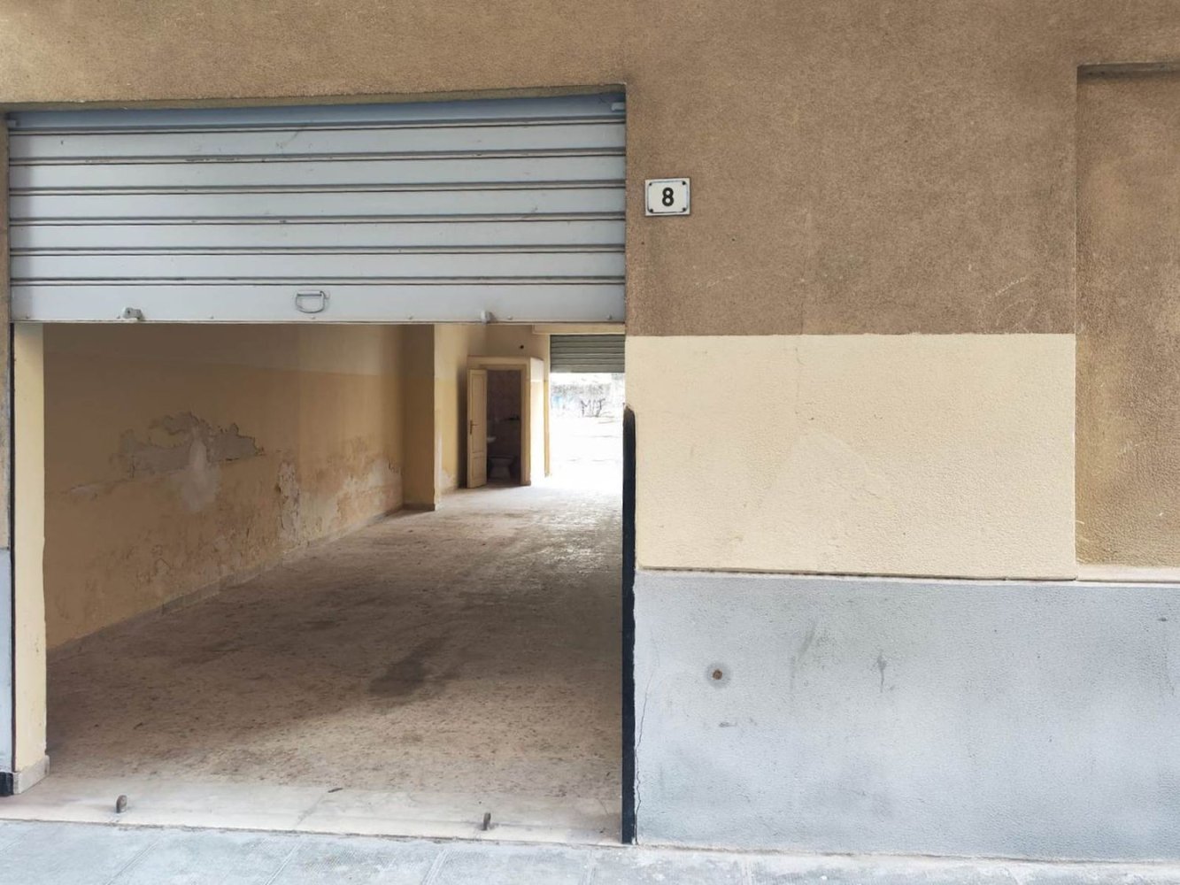 Propriété commerciale à Palermo, Italy 60m² No. 331291