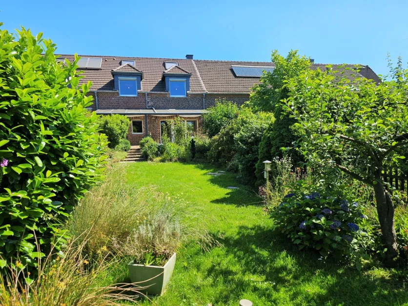 Adosado de 4 habitaciónes en Wesel, Germany No. 186428