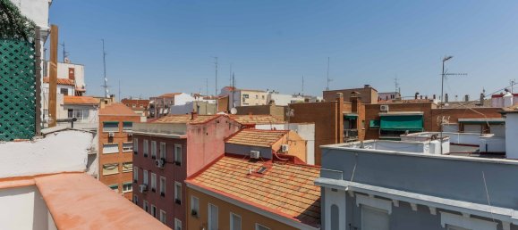 1 bedroom Penthouse in Madrid, Spain No. 148529 4