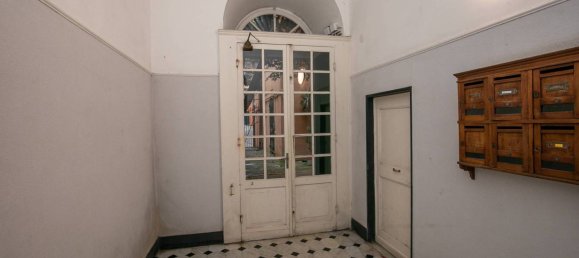 4 bedrooms Apartment in Genoa, Italy No. 373215 22