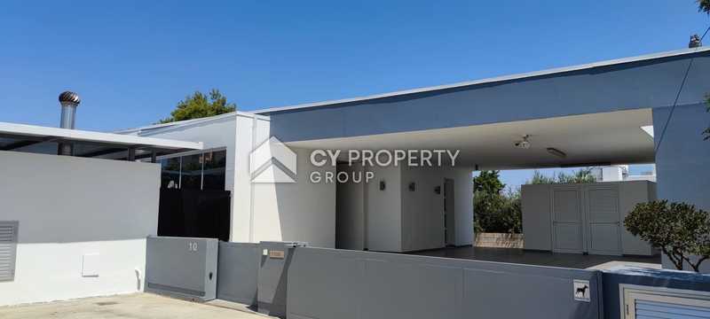 3 bedrooms Commercial property in Lakatamia, Cyprus No. 19961