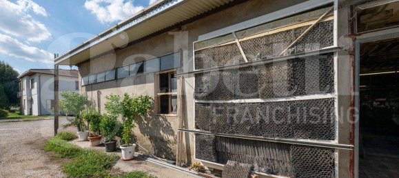 5 rooms Warehouse in Padua, Italy No. 281458 8