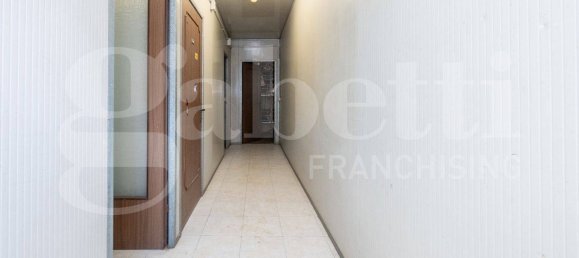 5 rooms Warehouse in Padua, Italy No. 281458 4