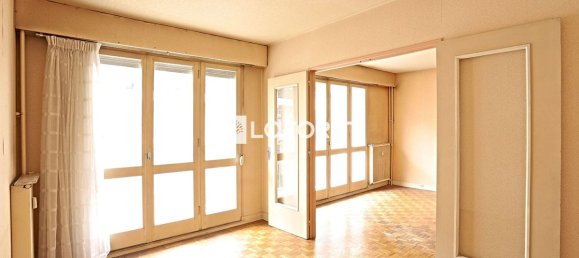 2 chambres Appartement à Paris, France No. 170747 3