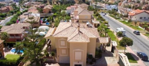 4 غرف نوم فيلا في Benalmadena, Spain رقم 76797 41