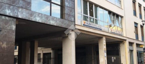 13m² Parking in Milan, Italy No. 332302 11