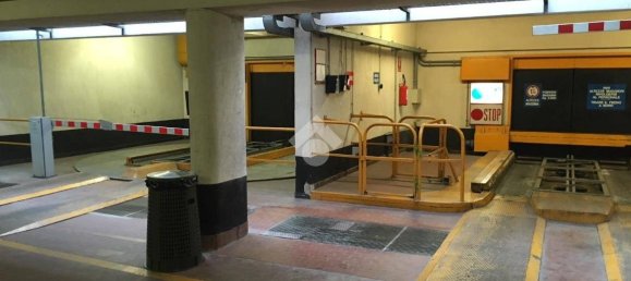 13m² Parking in Milan, Italy No. 332302 6