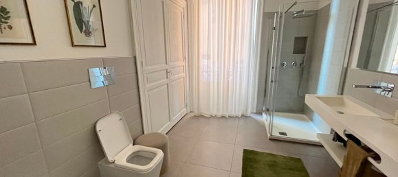 5 rooms Apartment in Palermo, Italy No. 50376 13
