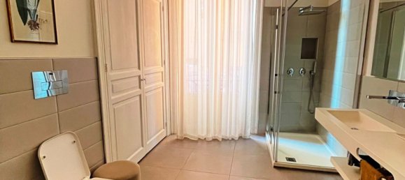 5 rooms Apartment in Palermo, Italy No. 50376 14