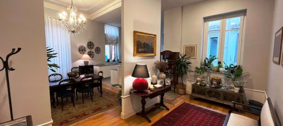 5 rooms Apartment in Palermo, Italy No. 50376 7