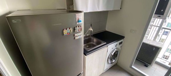 2 bedrooms Condo in Thonburi, Thailand No. 9847 8