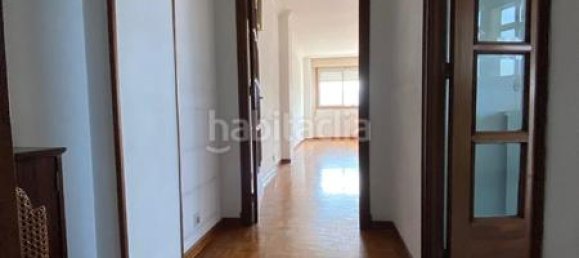 4 bedrooms Apartment in Vigo, Spain No. 142911 13