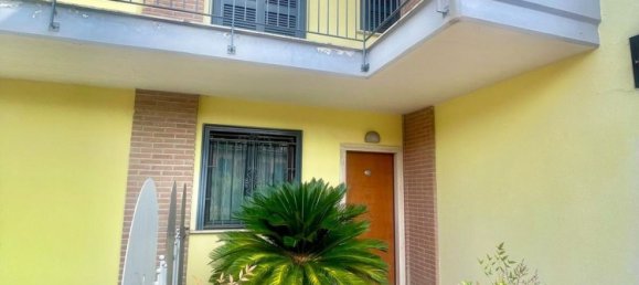 3 bedrooms Apartment in Avellino, Italy No. 314943 3