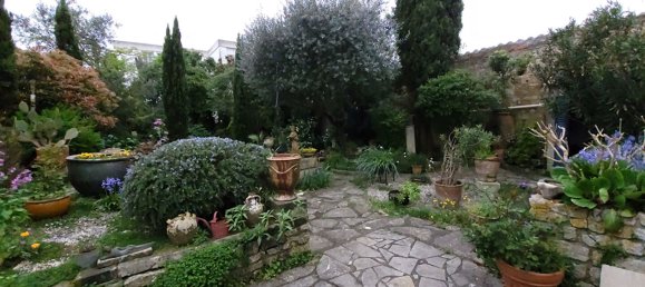 Замки и поместья с 6 комнатами в Рошфор, Франция № 278809 8