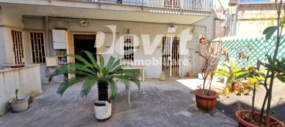 3 bedrooms Apartment in Portici, Italy No. 320416 6