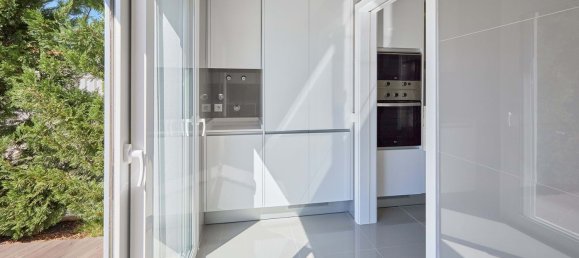 4 bedrooms House in Setubal, Portugal No. 126410 9