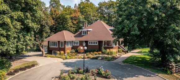 4 bedrooms House in British Columbia, Canada No. 1284 5