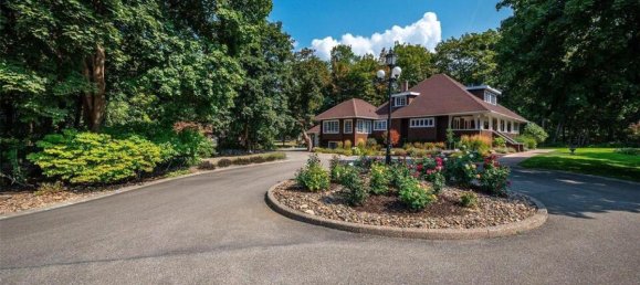 4 bedrooms House in British Columbia, Canada No. 1284 6