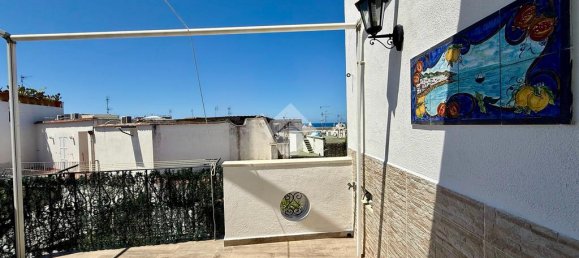 2 bedrooms Apartment in Forio, Italy No. 283729 3