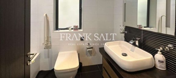 3 غرف نوم طابقين في Swatar, Malta رقم 3088 12