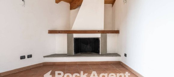 2 bedrooms Apartment in Montesegale, Italy No. 304573 2