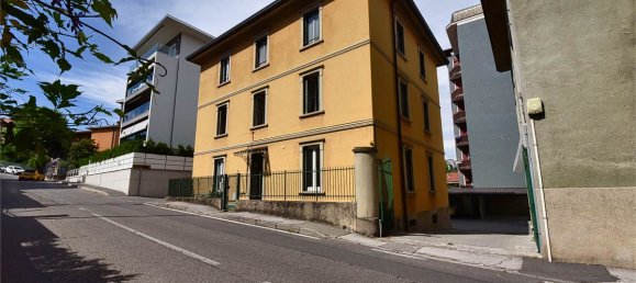 Квартира с 1 спальней в Комо, Италия № 319622 30