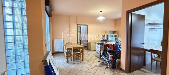 2 bedrooms Apartment in Rozzano, Italy No. 312594 3