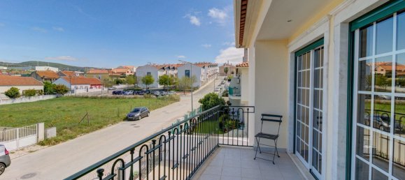 5 chambres Maison à Vialonga, Portugal No. 190017 17