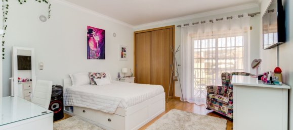 5 chambres Maison à Vialonga, Portugal No. 190017 19