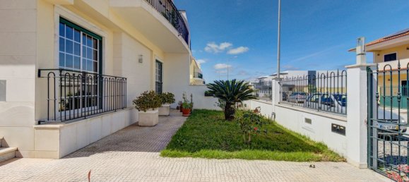 5 chambres Maison à Vialonga, Portugal No. 190017 36