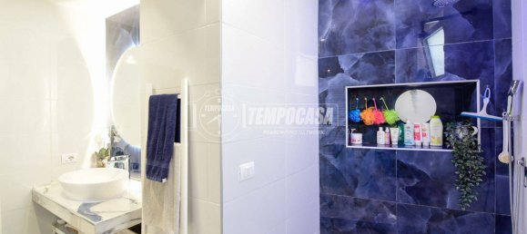 2 bedrooms Apartment in Erba, Italy No. 304580 5