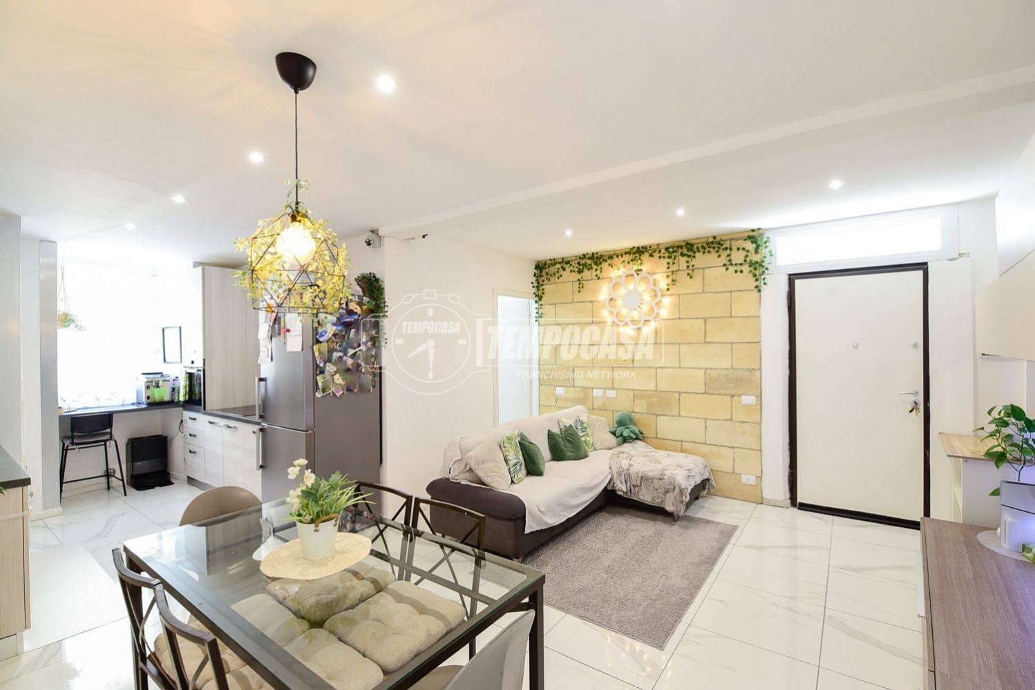 2 bedrooms Apartment in Erba, Italy No. 304580