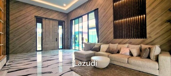 7 bedrooms Villa in Bang Lamung, Thailand No. 19738 8