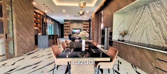 7 bedrooms Villa in Bang Lamung, Thailand No. 19738 2