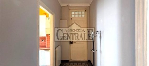 4-salle Appartement à Sanremo, Italy No. 230951 3