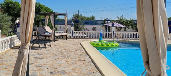 6 bedrooms House in El Realengo, Spain No. 185215 14